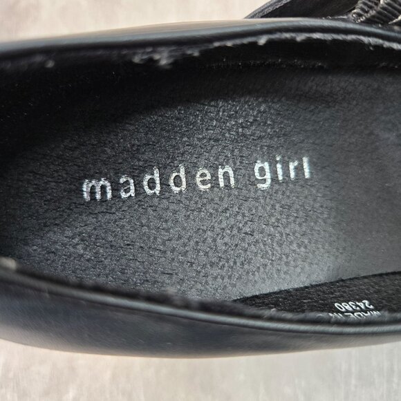Madden Girl Black Chunky Heel Mary Janes - Picture 11 of 12